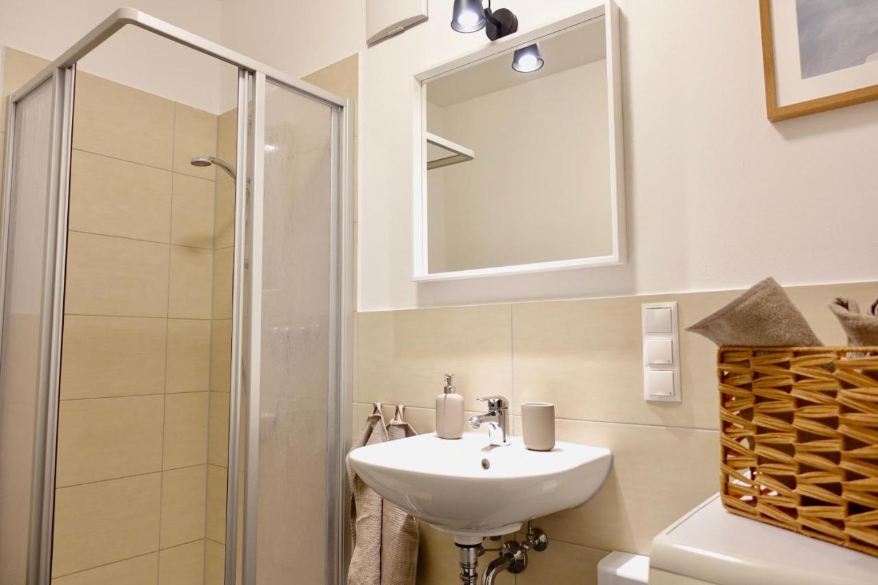 Neu - Gemuetliches Und Modernes Apartment Mit Stellplatz コブレンツ エクステリア 写真